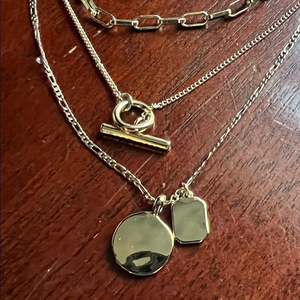 JCREW ⭐️ Gold Layered Necklace - Picture 2 of 14